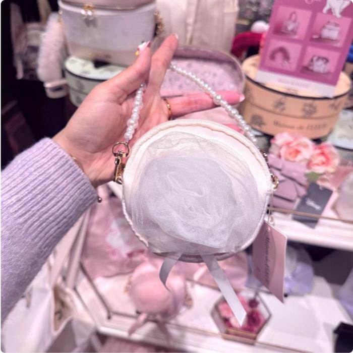 Mdf Cotton Candy Round Pouch Charm Pin Ivory