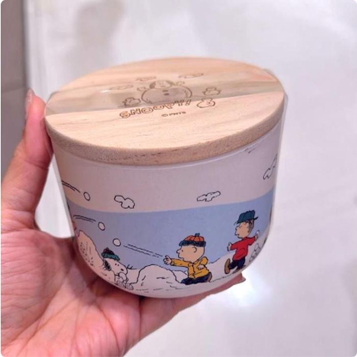 Snoopy canister bamboo filled with candy, the container can be used again