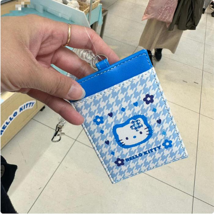 Pass Case Hello Kitty