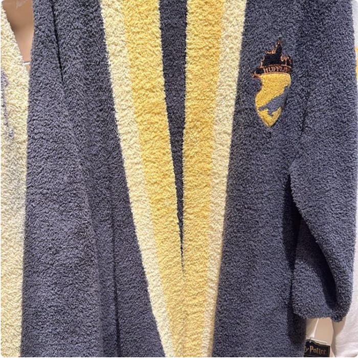 Knitted Gown Hufflepuff 
