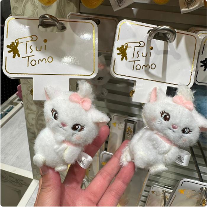 Marie Push Badge Brooch