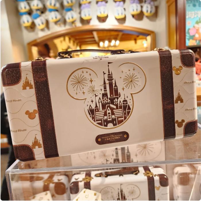 Mini suitcases are thick SHDR mickey tin material 