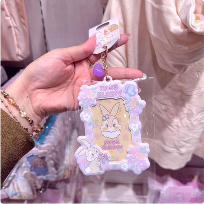 Miss Bunny Card Holder