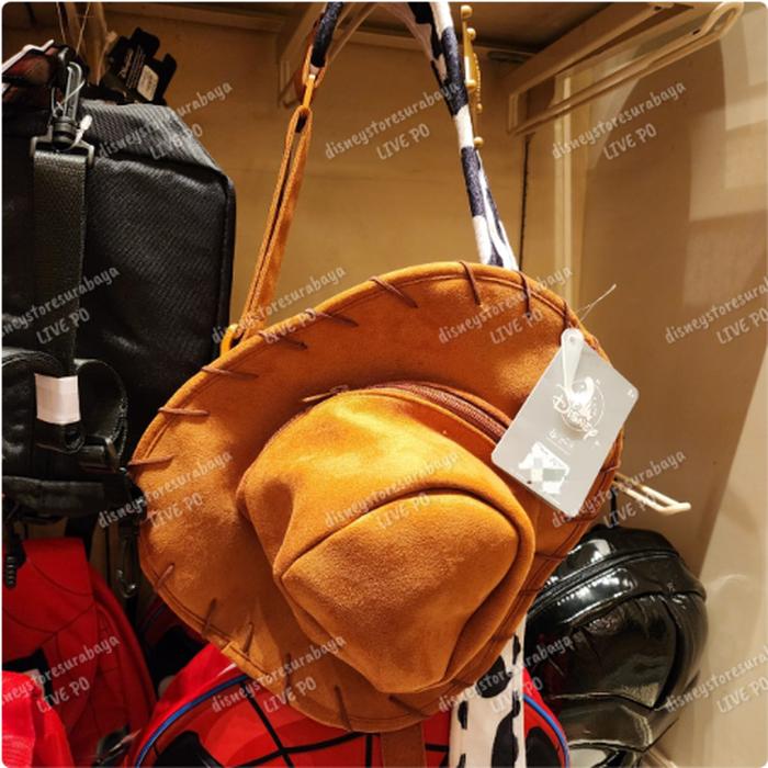 Unique Slingbag - Exclusive Woody TS Hat 