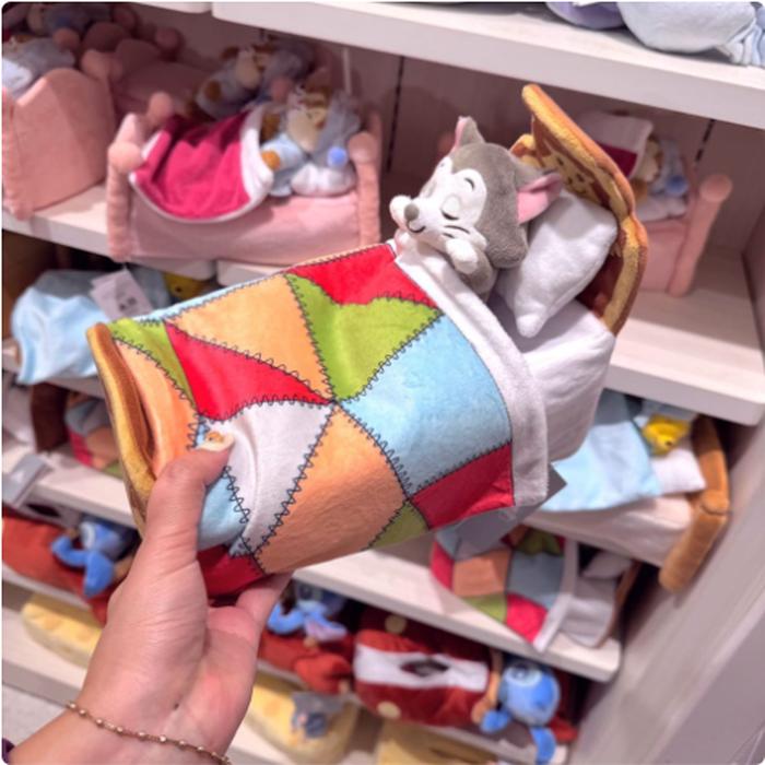 Tissue Cover - Figaro