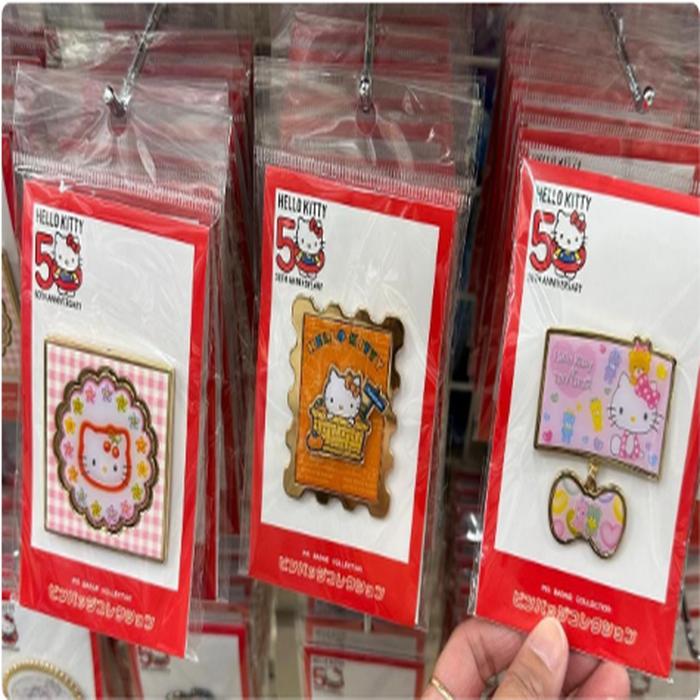 Hello Kitty Badge Pin