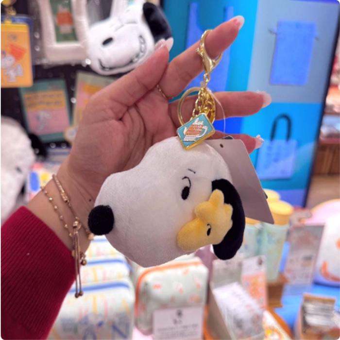 Bag Charm Snoopy Motif B