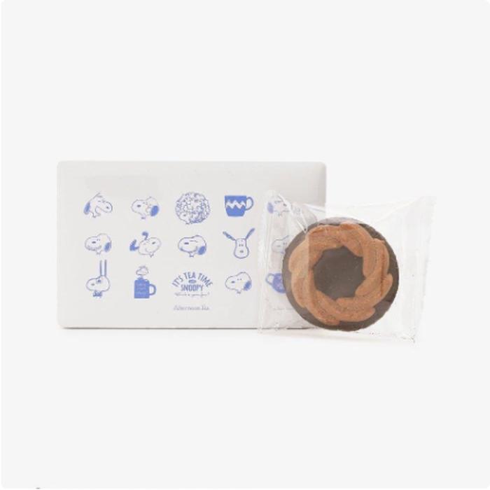 Snoopy Cookies in a Tin Case