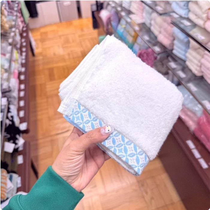 Face Towel Uchino White Blue Made in JP