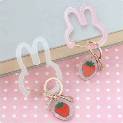 [1/26/2025-13:07-310] Carabiner Keychain Miffy @each