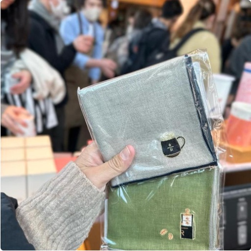 [28/02/2025-12:25-300] Handkerchief @Each