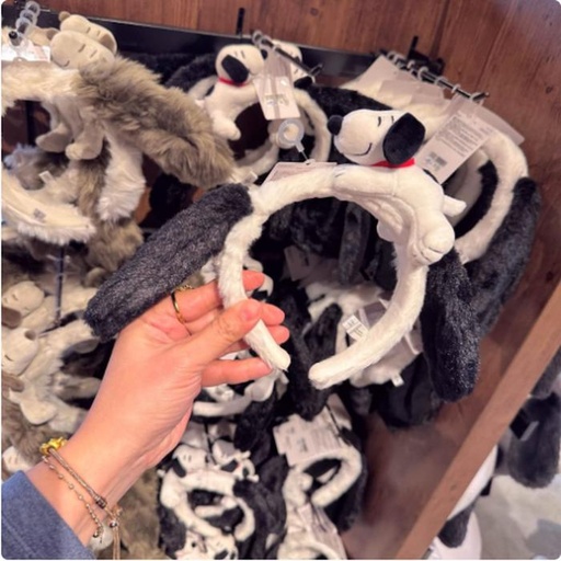 [2/27/2025-12:15-460] Headband With Plush Snoopy