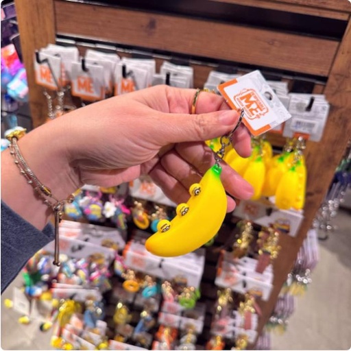 [2/27/2025-12:22-235] Banana Keychain Minion