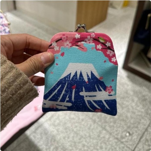 [3/6/2025-16:22-305] Ayanokoji Gamaguchi Pouch Mount Fuji
