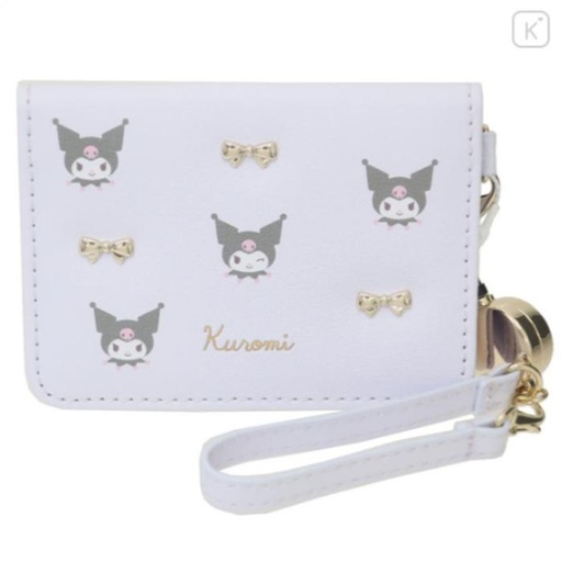 [3/7/2025-20:29-470] Kuromi Bifold Pass Case 