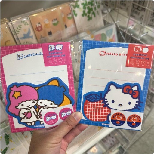 [3/12/2025-15:43-None80] Lts / Hello Kitty Fruits 2 Pattern Mini Letter Set 
