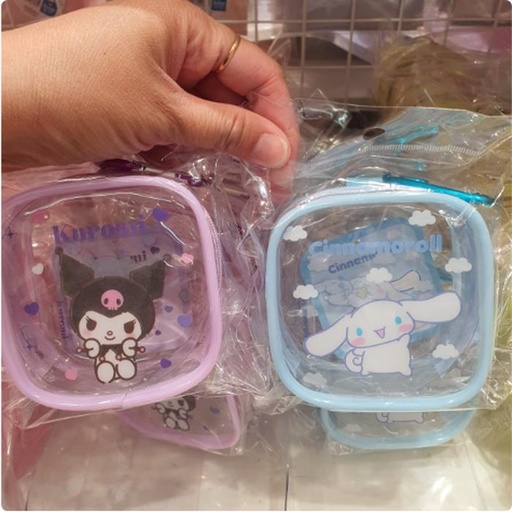 [3/15/2025-16:37-195] Carabiner Pvc Pouch Kuromi / Cinnamoroll @Each