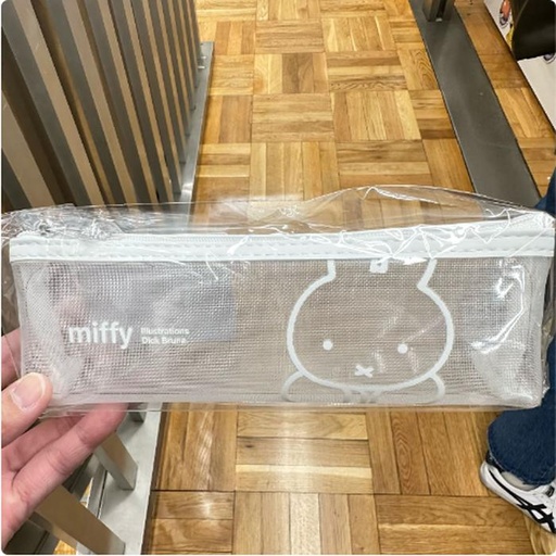 [16/03/2025-09:09-235] Miffy Mesh Pen Case Transparent