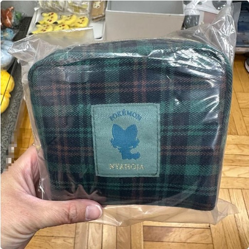 [16/03/2025-09:46-340] Pokemon Square Pouch Green
