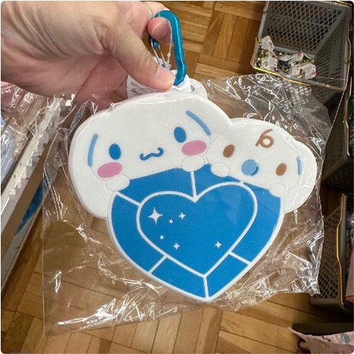 [17/03/2025-11:12-250] Carabiner Silicone Pouch Cinnamoroll