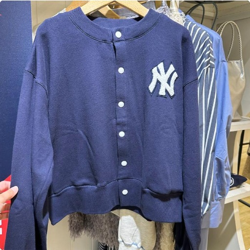 [9/29/2024-11:36-950] MLB Cardigan Bust 112 cm. Material cotton