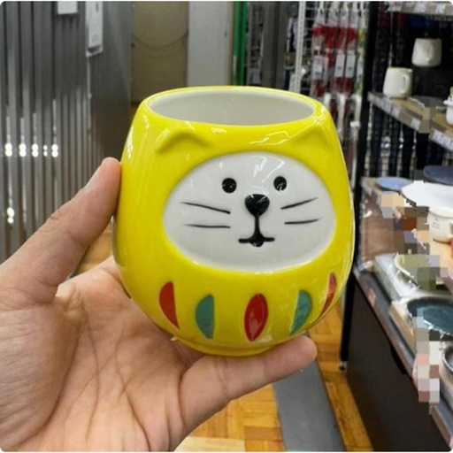 [9/30/2024-17:43-310] Mug Daruma Yellow Ceramic