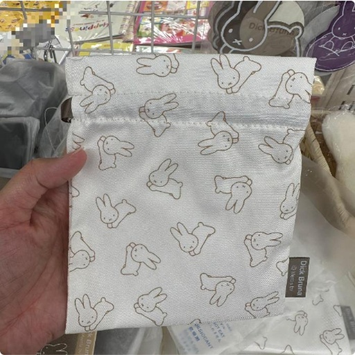[10/1/2024-14:43-190] Miffy Pouch White