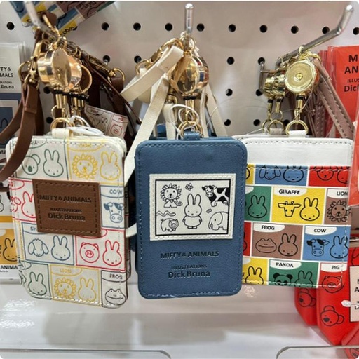 [10/2/2024-13:40-295] Miffy Animal Pass Case 