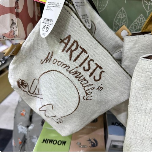 [10/4/2024-08:01-240] Pouch Moomin