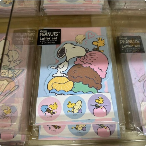 [10/4/2024-09:57-None90] Snoopy letter set 
