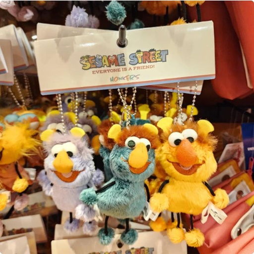 [10/4/2024-11:30-400] Sesame Street Strap Trio 