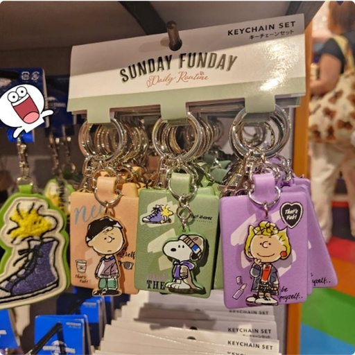 [10/4/2024-12:45-390] Snoopy Funday - Keychain Trio 