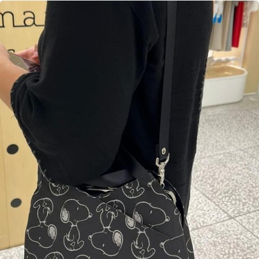 [10/4/2024-15:20-None1950] Black Bag snoopy 