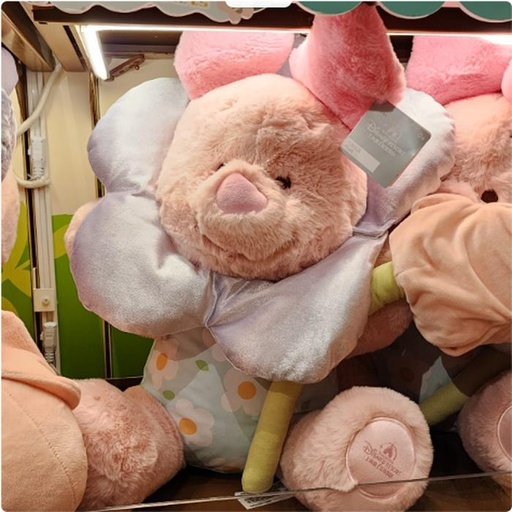 [10/14/2024-16:08-None1800] Big Plush Sale Piglet 