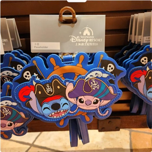 [10/14/2024-17:49-320] Keychain id leather case stitch pirates
