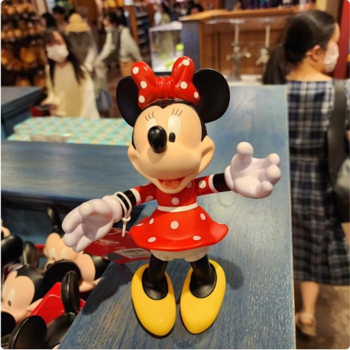 [10/15/2024-16:33-340] Articulation figures. Can be moved hand and head