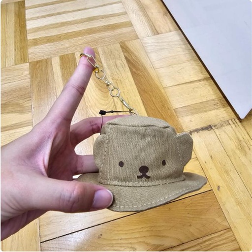 [11/2/2024-13:16-220] Miffy Keychain Hat Shape