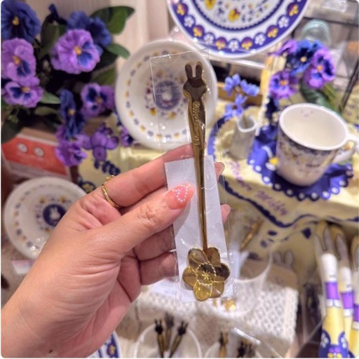 [11/3/2024-09:33-295] Miffy spoon motif B