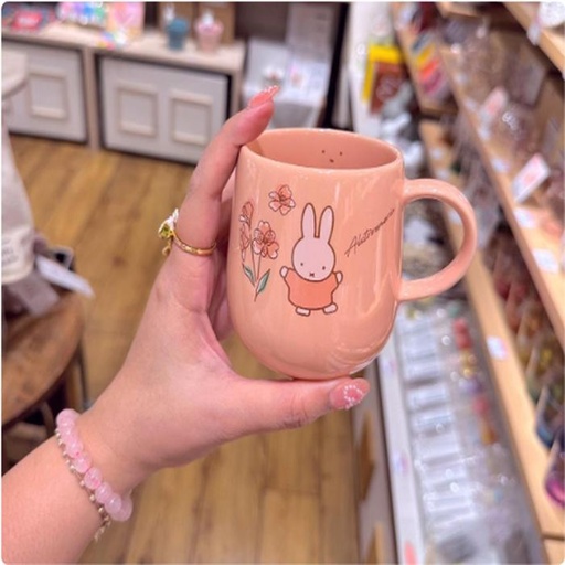 [11/3/2024-09:54-535] Miffy Mug Ceramic Motif April