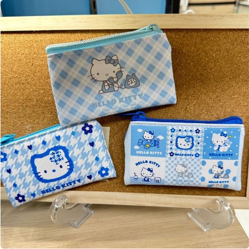 [11/3/2024-14:07-175] Random Hello Kitty flat mini pouch blue