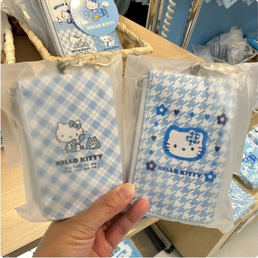 [11/3/2024-14:11-395] Key & Pass Pouch Hello Kitty