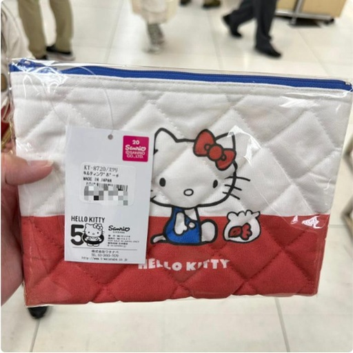 [11/3/2024-14:42-320] Hello Kitty pouch white red