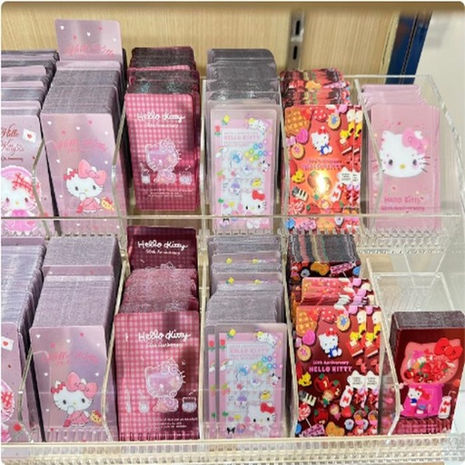[11/3/2024-15:09-None40] Hello Kitty Mini Clear Card 