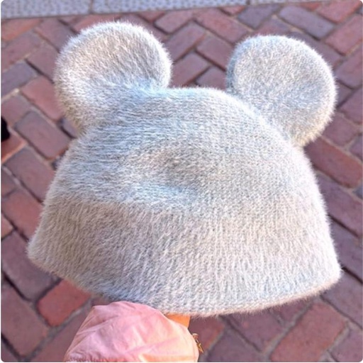 [11/4/2024-10:44-530] Fur bucket hat blue 