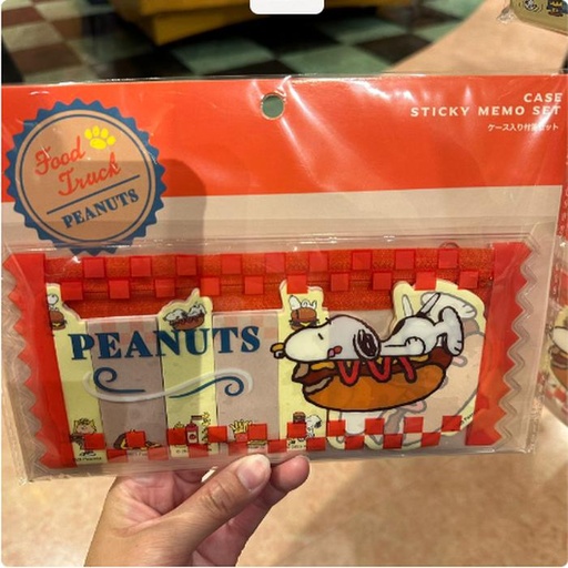[11/6/2024-21:14-260] Snoopy Sticky Memo Set with Case
