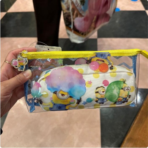 [11/7/2024-12:44-420] Minion pen pouch usj