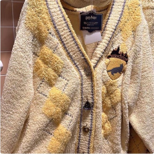 [11/7/2024-15:13-5951660] Cardigan Hufflepuff Size Unisex 
