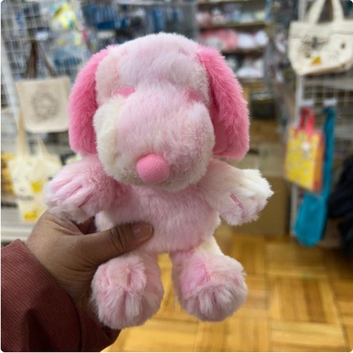 [11/12/2024-11:17-335] Plush Snoopy pink