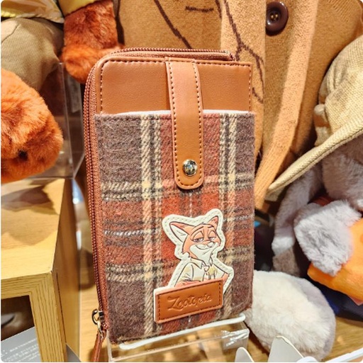 [11/19/2024-15:37-520] SlingPouch Synleather Flannel Nick Wilde 
