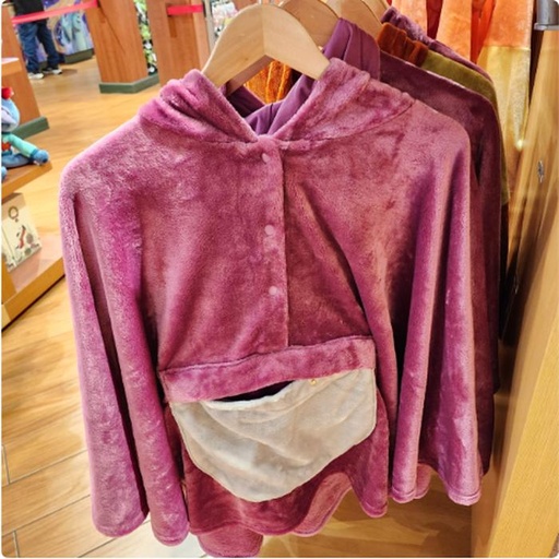 [11/20/2024-19:44-720] Warm outer front has a pocket size 69 x 134 cm - Lotso 
